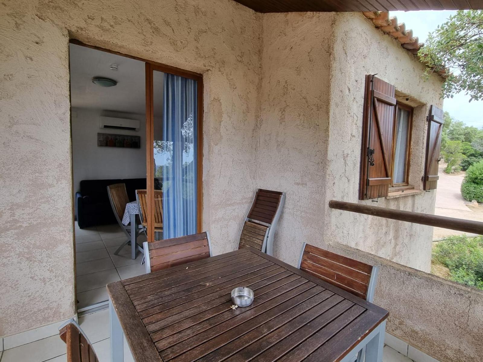 Bungalows Du Maquis Порто-Векио Екстериор снимка