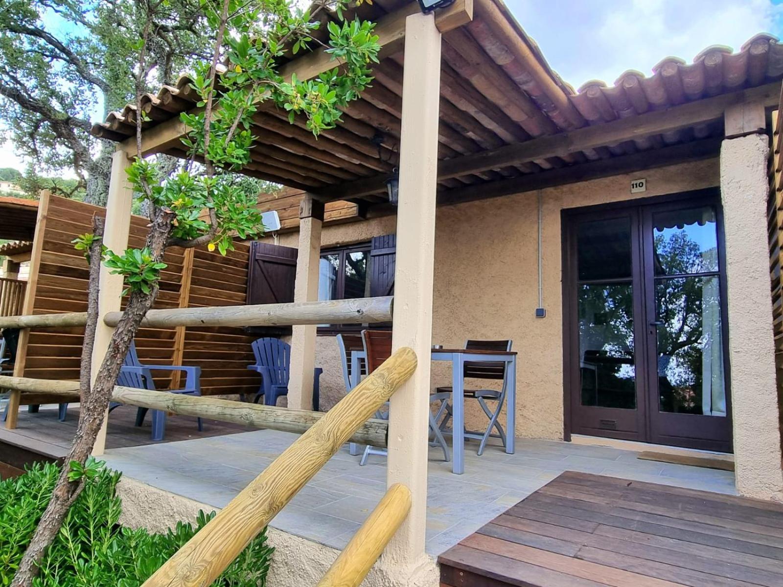 Bungalows Du Maquis Порто-Векио Екстериор снимка